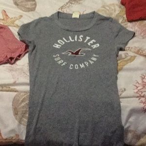 !!SOLD!!Grey hollister tee shirt